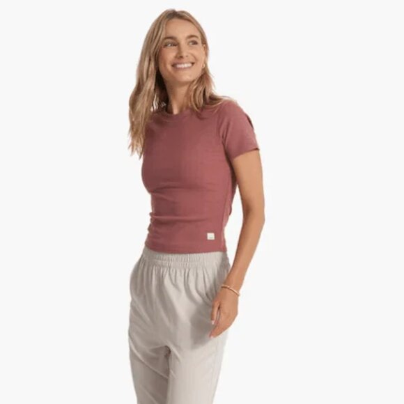 Vuori Mudra Fitted Tee - Picture 1 of 5